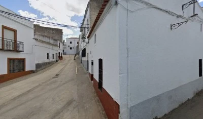 Consultorio Médico Local