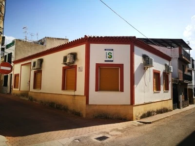 CONSULTORIO MÉDICO LOCAL de Villapalacios