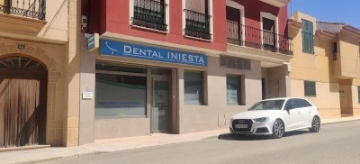 Dental iniesta
