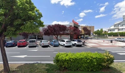 DESFIBRILADOR / DEA Centro comercial Alcampo (Tudela)
