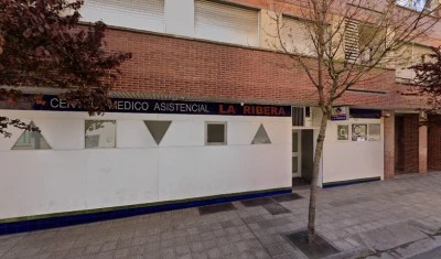 DESFIBRILADOR / DEA Centro Médico Asistencial La Ribera (Tudela)