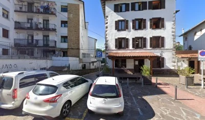 DESFIBRILADOR / DEA Consultorio Local de Bera de Bidasoa