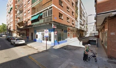 Dr. Luis Ayala Especialista en Rinoplastia y Cirugía Plástica Facial
