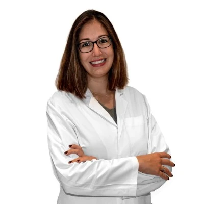 Dra. Annie Navarro, Neumólogo