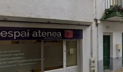 Espai Atenea. Especialització en demències. Psicòloga a Roses