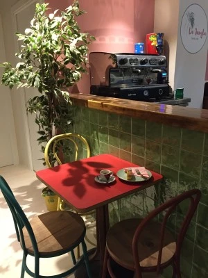 La Jungla Family Café