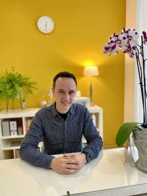 Marc Merino Psicoterapia Integrativa Psicología Humanista