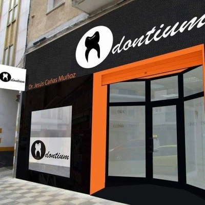 Odontium Clínica Dental en Cuenca Dr. Jesús Cañas Muñoz