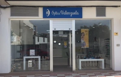 Opticalia Valenzuela
