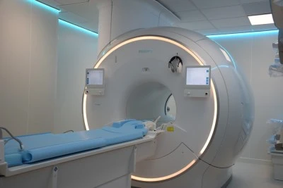 Resonancia Abierta Toreno - Resonancias magnéticas en Oviedo