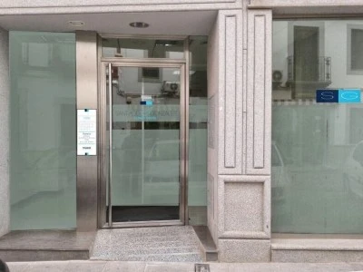 SANTIAGO GONZALEZ CLÍNICA DENTAL