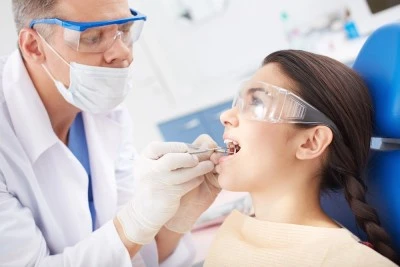 Tomares Dental