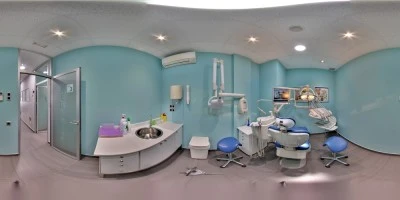 Univers Dental