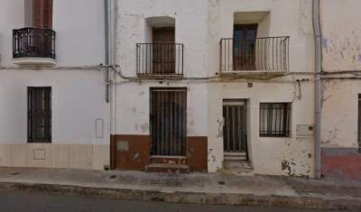 Valls-Muscat Clinics