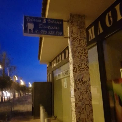 Velasco & Velasco Dentistad