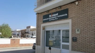 Centro de Fisioterapia, Acupuntura y Osteopatía FISIOLANT. Raúl Rodríguez Ramos