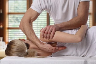 Centro de Osteopatía Oscar Cabello C.O y M.O.C.O.E